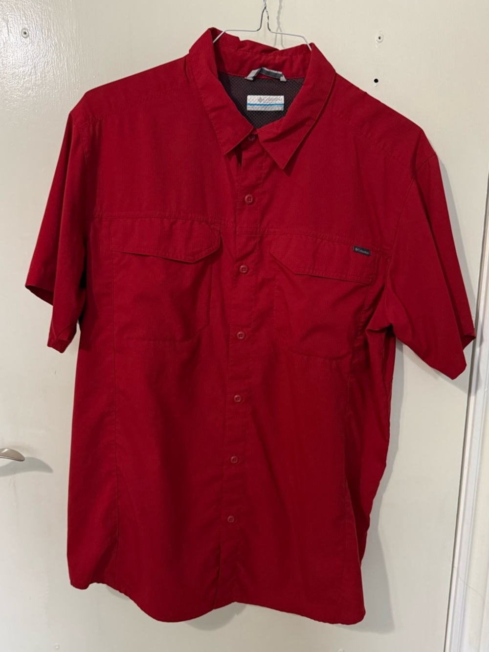 Columbia Men's Red Short-Sleeve Button-Down Camp Shirt